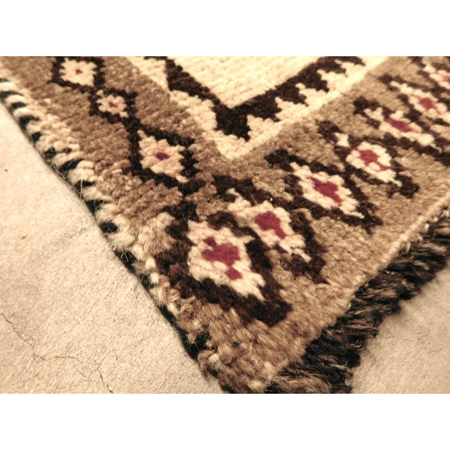 Vintage Vintage Handmade Persian Gabbeh Rug Featuring an Undyed Wool Field With a Geometric Diamond Lattice Pattern. 4'x 7'8" For Sale - Image 4 of 15