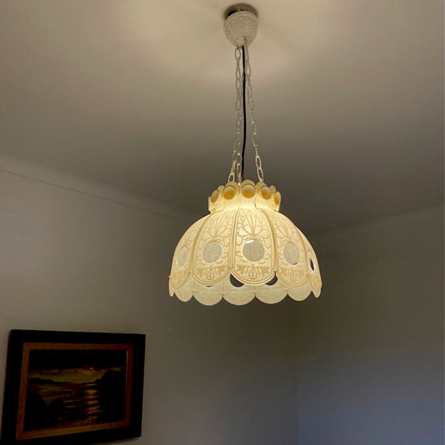 Ivory Farmhouse White Acrylic Modular Hanging Light Small Chandelier, Ukraine, 1970s For Sale - Image 8 of 16