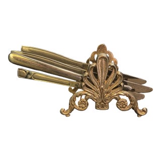 1970s Leonard Silver Italian Baroque Style Knife Rest, Elegant Tabletop Accessory For Sale