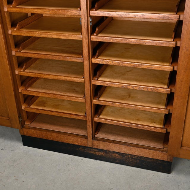 Amsterdam School Modernist Oak Archive Cabinet, 1930s For Sale - Image 18 of 18