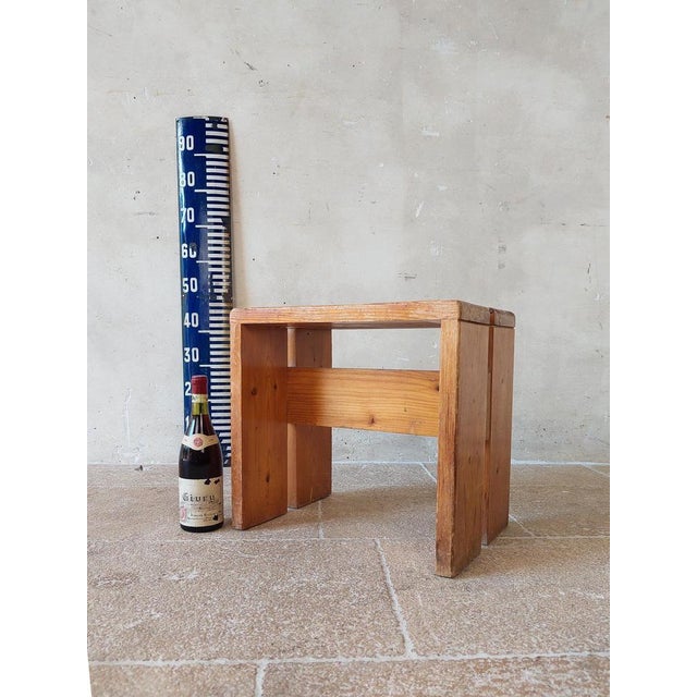 Pine Stool attributed to Charlotte Perriand for Les Arcs, 1960s For Sale - Image 16 of 17