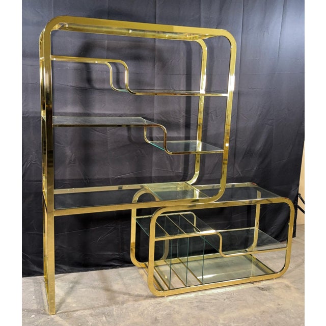 Milo Baughman for Dia Design Institute of America Gold Brass and Glass Adjustable Etagere, 1970s For Sale - Image 4 of 11