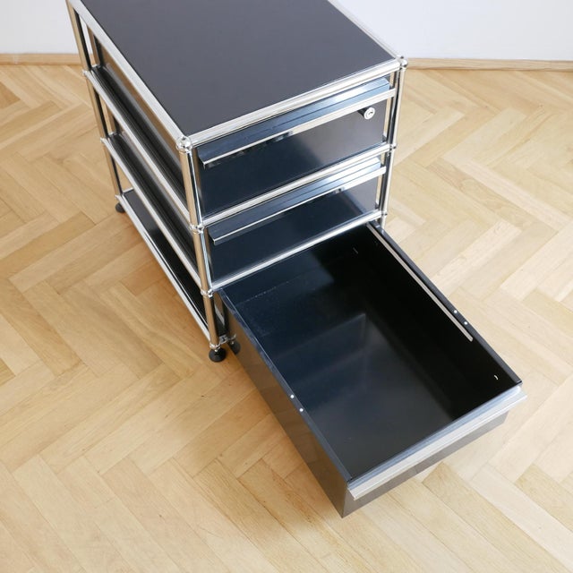 Black Office Container by Fritz Haller & Paul Schärer for USM Haller For Sale - Image 8 of 11