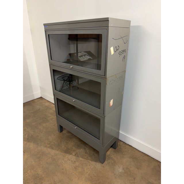 Vintage Industrial Steel Three-Stack Barrister Bookcase, u.s. Government Provenance For Sale - Image 9 of 15