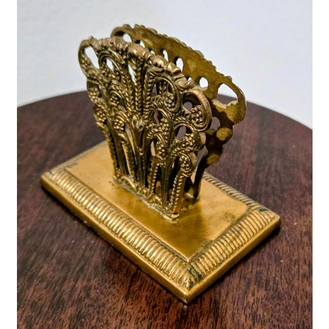 Mid-Century Modern Elegant Brass Letter Holder – Anna Griffin X Two's Company – Ornate Vintage-Inspired Desk Accessory For Sale - Image 3 of 6