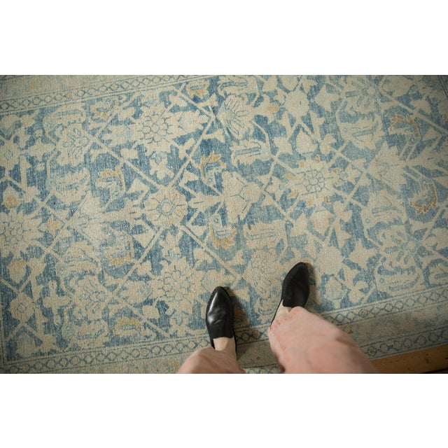 :: Lattice oriented interconnected floral top views and blossoms wrapped by a seed interconnected inner and outer minor...