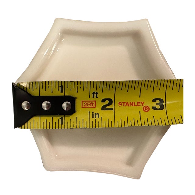 Glass Mid 20th Century Pair Milk Glass Fish Candlesticks—attributed to l.e. Smith Glass Company, Figural Dolphin or Koi Form For Sale - Image 7 of 7