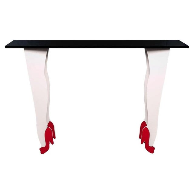 Red High Heels Console Table in Powder-Coated Aluminum by Altreforme For Sale - Image 8 of 8