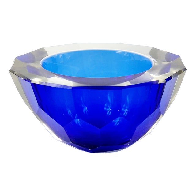 Large Sommerso Diamond Faceted Geode Murano Glass Bowl by Mandruzzato, Italy, 1970s For Sale