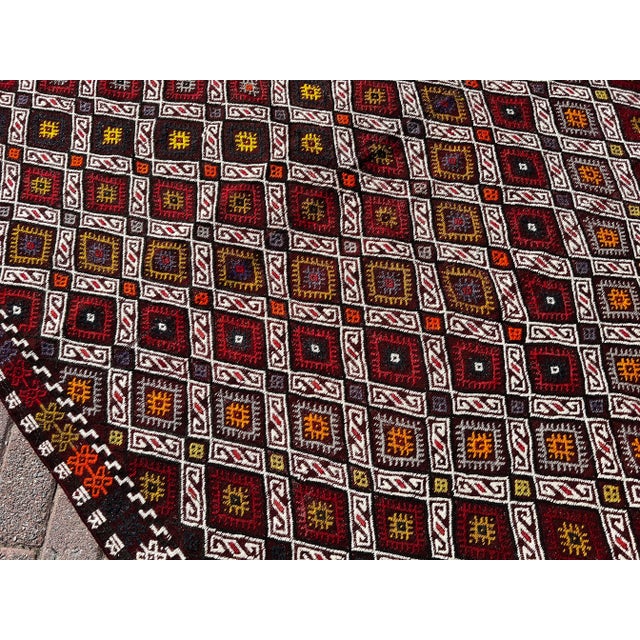 Textile 1960s Vintage Turkish Kilim Rug - 61" X 105.5" For Sale - Image 7 of 11