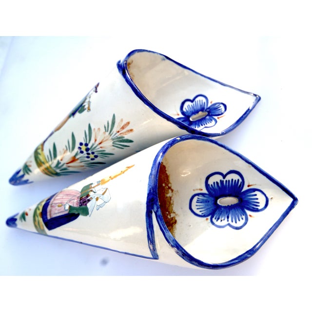 Ceramic Mid-20th Century Set of French Henriot Quimper Tin-Glazed Faience Wall Pocket Vases For Sale - Image 7 of 10