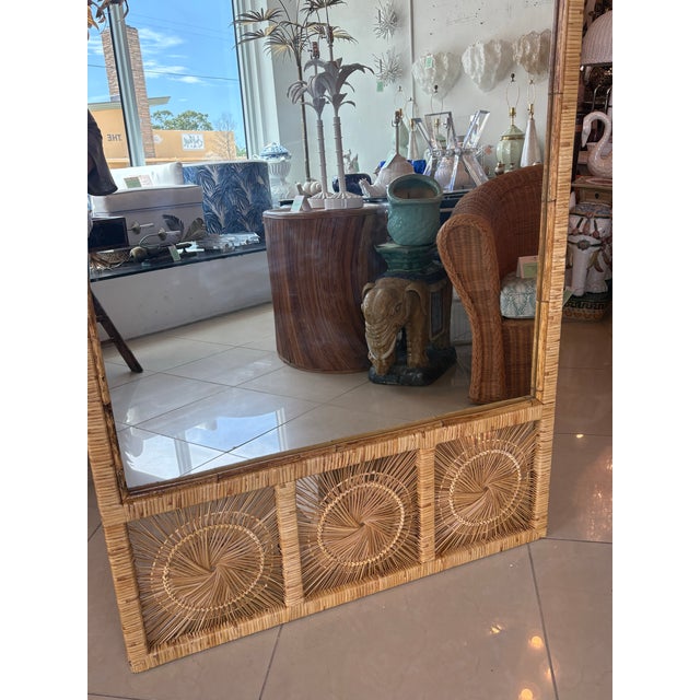 Vintage Palm Beach Spun Woven Wicker Rattan Sunburst Starburst Wall Mirror Large For Sale - Image 9 of 11