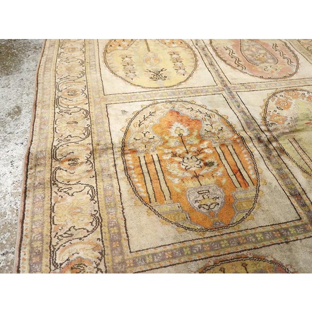 1940s Galerie Shabab Collection Mid-20th Century Turkish Sivas Rug For Sale - Image 5 of 10