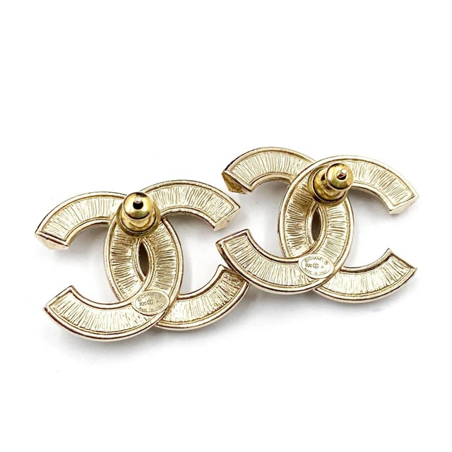 Chanel Chanel Classic Gold CC Pearl Crystal Large Piercing Earrings, A Pair For Sale - Image 4 of 4