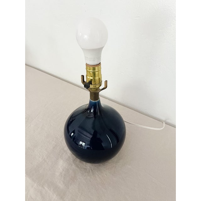 1960s 1960s Mid-Century Modern Lotte and Gunnar Bostlund Table Lamp, Ultramarine Blue For Sale - Image 5 of 9