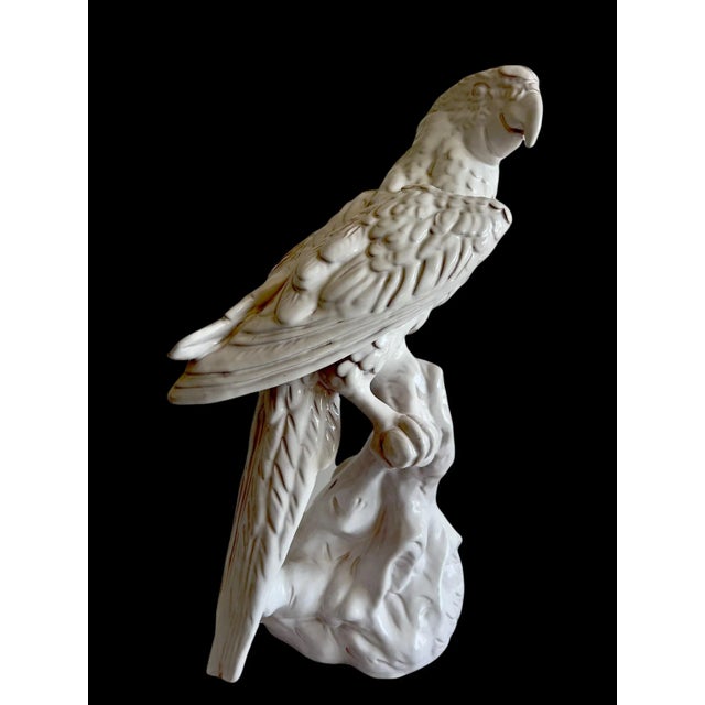 1970s Vintage White Handcrafted Italian Ceramic Tropical Palm Beach Parrot Figure For Sale - Image 13 of 13