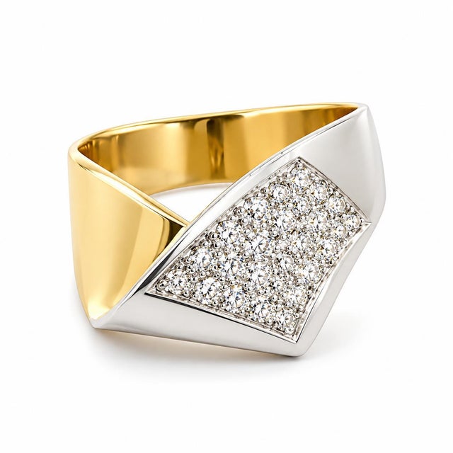 Modern Late 20th Century Estate 18k Two-Tone Yellow & White Gold Pave Diamond Cocktail Ring, Size 11.5 For Sale - Image 3 of 4