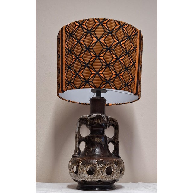 Vintage German Fat Lava Table Lamp with Brown-Grey Ceramic Base and Fabric Shade, 1970s For Sale - Image 4 of 9
