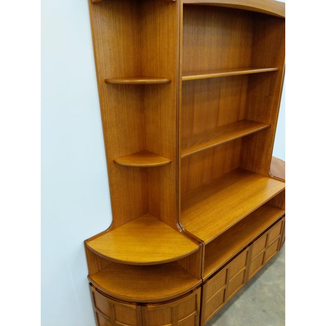 Vintage Mid Century Modern Teak Sideboard / Hutch by Nathan For Sale In New York - Image 6 of 10