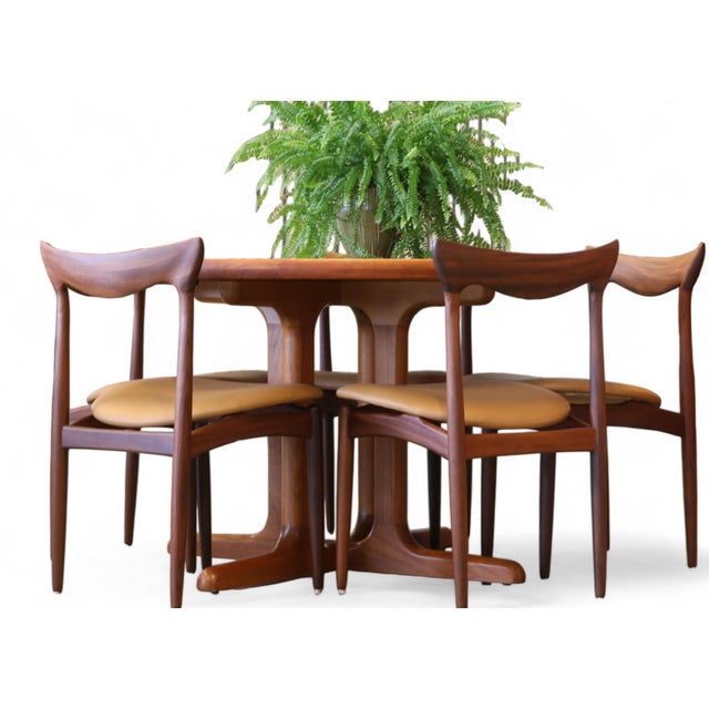 Walnut and Leather Dining Chair by H. W. Klein for Bramin, 1960s, Set of 6 For Sale - Image 16 of 17