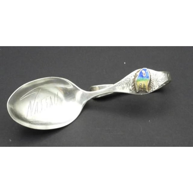 English 1930s Sterling Silver Nassau Bahamas Enameled Dipping Jam or Baby Spoon 1930s English Bm & Co For Sale - Image 3 of 6