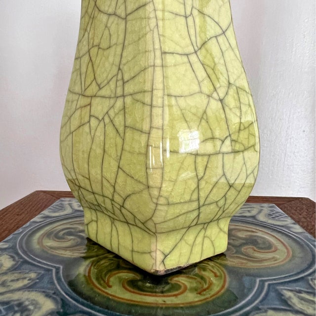 Early 20th Century, Chinese Ge-Kiln Square Neck, Hu-Shaped Vase or Brush Pot For Sale - Image 11 of 12