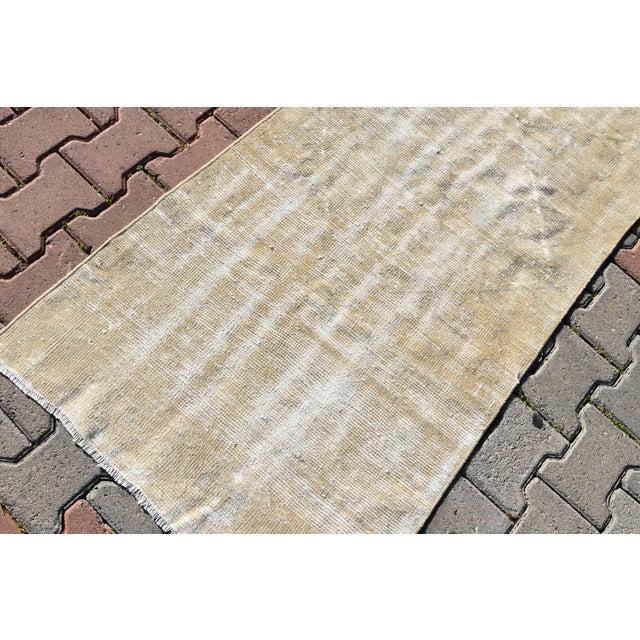 1960s 1960s Vintage Turkish Beige Color Handmade Anatolian Wool Runner Rug For Sale - Image 5 of 12
