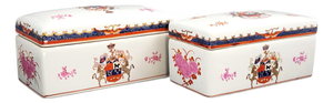 Hong Kong Famille-Rose Armorial Porcelain Boxes, 1960s, Set of 2