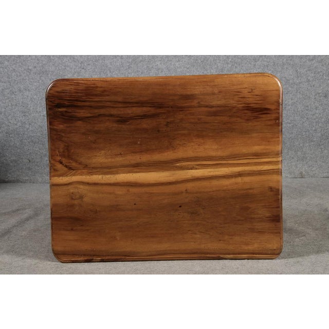 Small Louis XVI Style Writing Desk or Side Table in Walnut, 1780s For Sale - Image 11 of 18