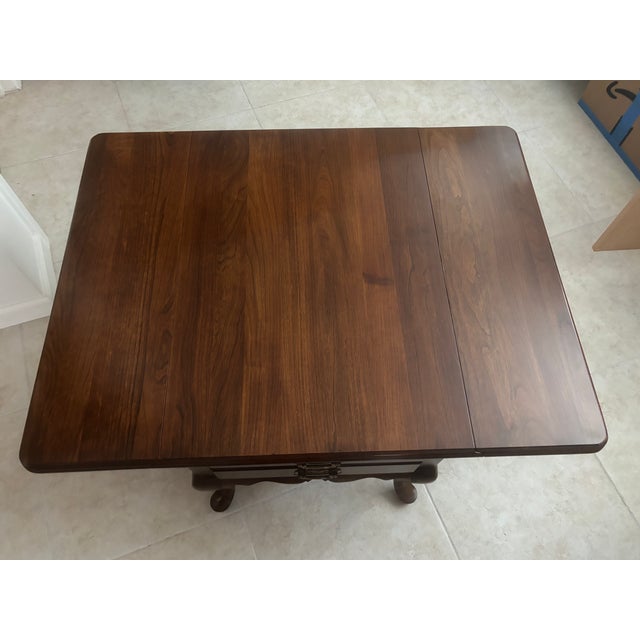 Queen Anne Queen Anne Cherry Drop Leaf End Table - Pennsylvania House For Sale - Image 3 of 11