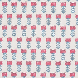 Schumacher Mia Tulip Fabric In Delft & Crimson For Sale