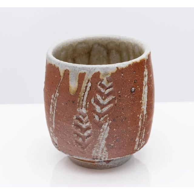 Mid-Century Modern Stoneware Yunomi Tea Cups by Phil Rogers, 2000s, Set of 2 For Sale - Image 3 of 10