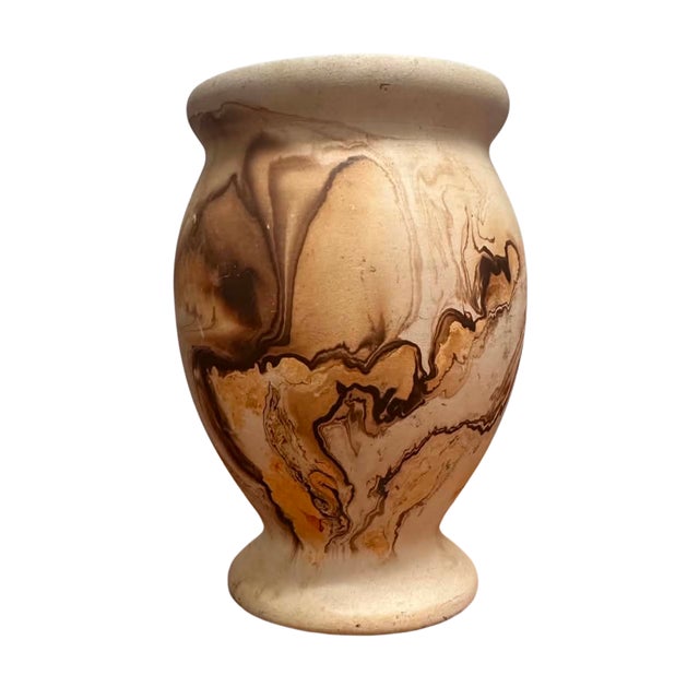 A beautifully hand-crafted vintage Nemadji Pottery vase featuring the company's iconic marbled clay finish in warm shades...