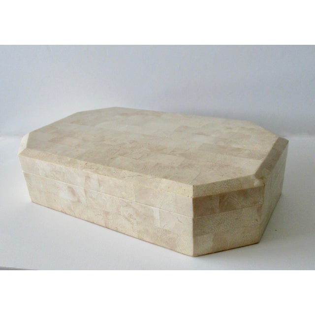 Transitional Maitland Smith Large Tessellated Stone, Hinged Keepsake Box For Sale - Image 3 of 18