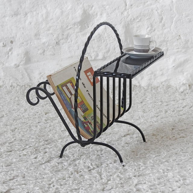 Twisted wrought iron, small built-in side table with black glass top. Handmade. France, 1950s Width: 46 cm Height: 44 cm...