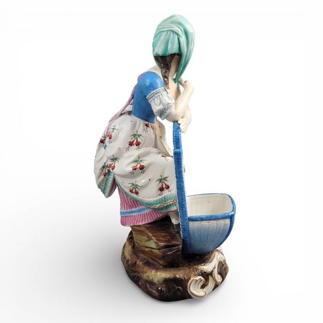 Large Limbach Porcelain & Ceramic Figure of Woman with Basket, Thuringia, 1825 For Sale - Image 6 of 15
