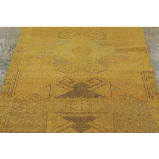 Traditional Vintage Distressed Turkish Runner With Diamond & Floral Medallions - Rug & Kilim For Sale - Image 3 of 7