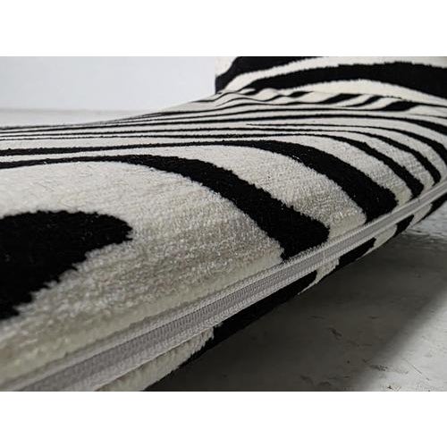 Zen Lounge Chair in Zebra Velvet by Kwok Hoi Chan for Steiner, 1970s For Sale - Image 6 of 7