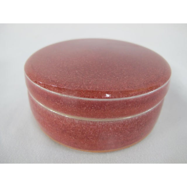 Wally Schwab studio pottery trivet dish. Schwab is a ceramic artist from Oregon known for creating functional stoneware...