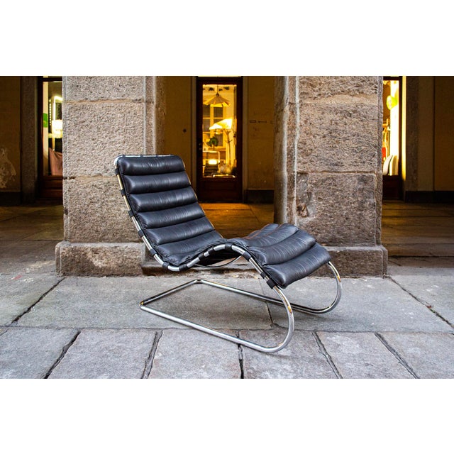Metal MR Chaise Lounge by Ludwig Mies Van Der Rohe for Knoll, 1980s For Sale - Image 7 of 7