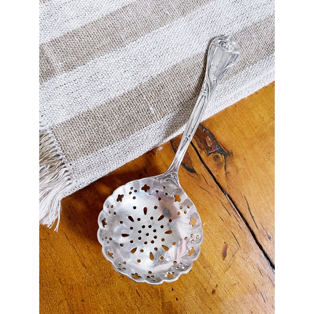 Early 20th Century Antique Silver Plated Sugar Sifter From Hotel Margaret in Brooklyn Ny For Sale - Image 5 of 8