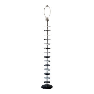 1970's Mid-Century Stacked White and Black Metal Disc Floor Lamp For Sale