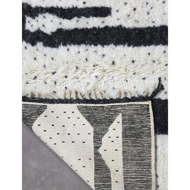 Black and Ivory Moroccan Rug - 9.3 X 7.2 Ft For Sale - Image 4 of 9