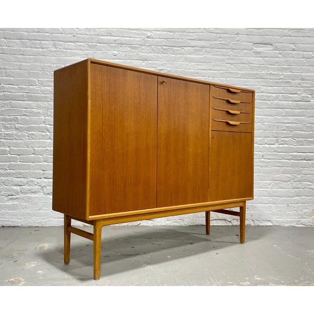 Mid Century Modern Teak Highboard Sideboard | Swedish Credenza by Beril Fridhagen for Bodafors, Vintage Scandinavian Bar Cabinet, 1960s For Sale - Image 13 of 15