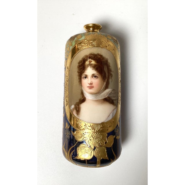 Exquisite Royal Vienna Cabinet Vase of Queen Louise, Circa 1900 For Sale In Philadelphia - Image 6 of 9