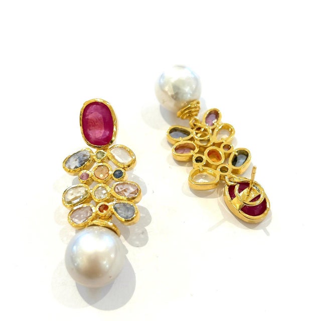 Bochic "Capri" Vintage Ruby & Multi Sapphire Earrings Set In 18K Gold & Silver For Sale - Image 18 of 18
