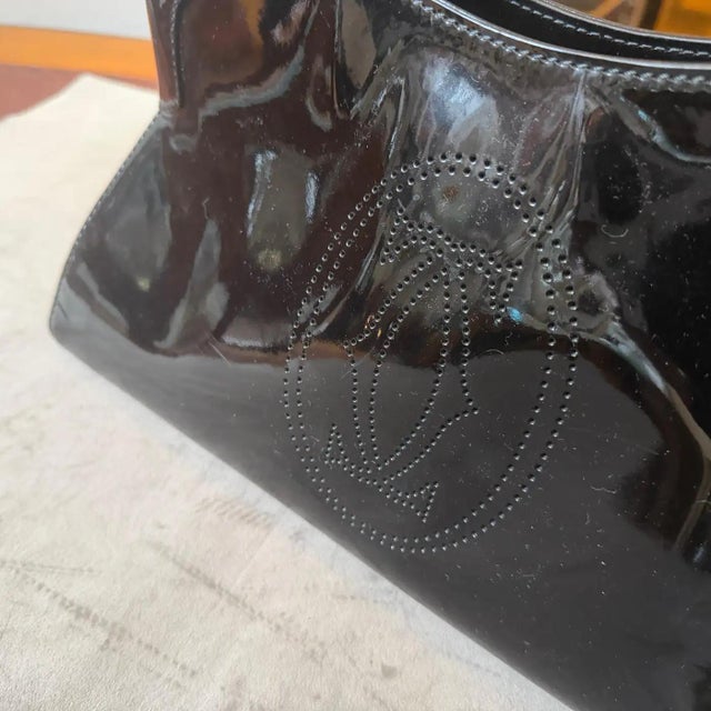21st Century Perfect Condition Patent Black Leather Hand-Bag by Cartier For Sale - Image 13 of 18