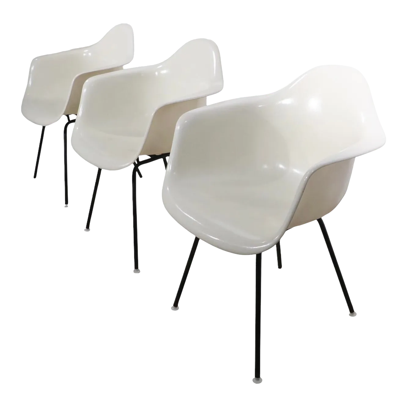 Classic Eames for Herman Miller Dax Chair in White Fiberglass 3