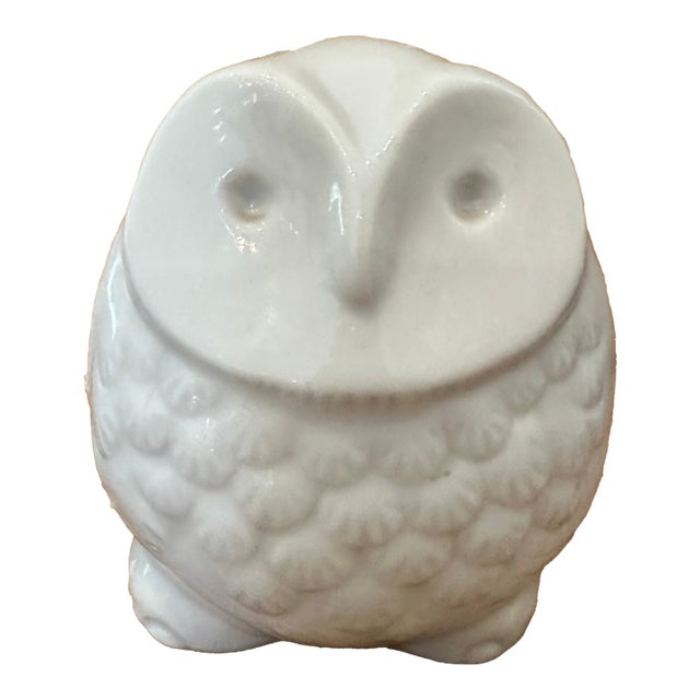 Vintage Petite White Porcelain Owl Sculpture From Patricia Moore Gallery in Aspen For Sale