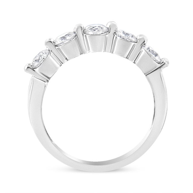 Contemporary 14K White Gold 1.00 Cttw Brilliant Round Cut Diamond 5-Stone Band Ring (H-I Color, SI2-I1 Clarity) - Ring - Size 7 For Sale - Image 3 of 5